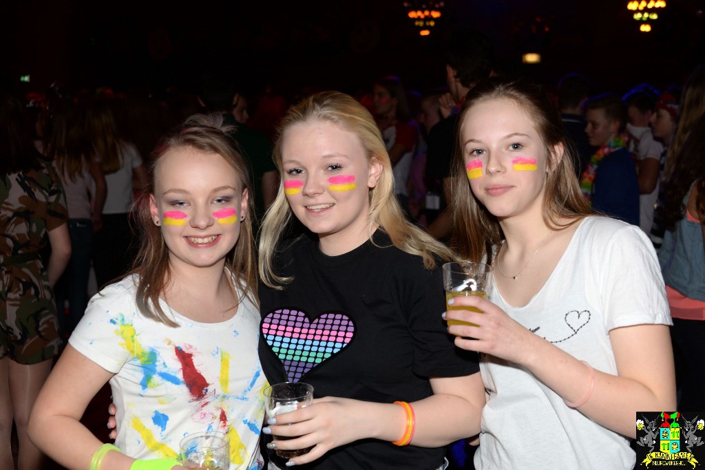 ../Images/Alle kleuren van de regenboog bal 081.jpg